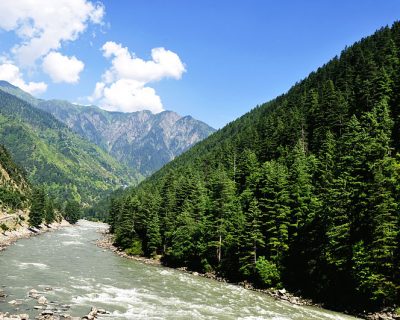 Neelam Valley by Ndwarraich